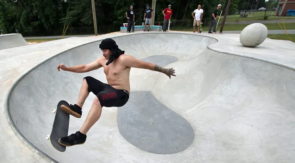 Skateboarding in the Park: A Thrilling Experience